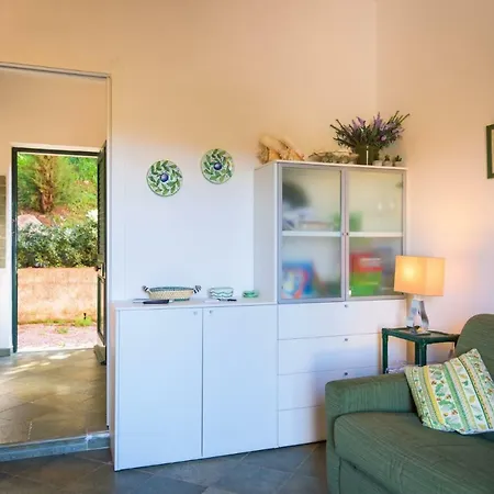 Il Mare In Cartolina Apartment *